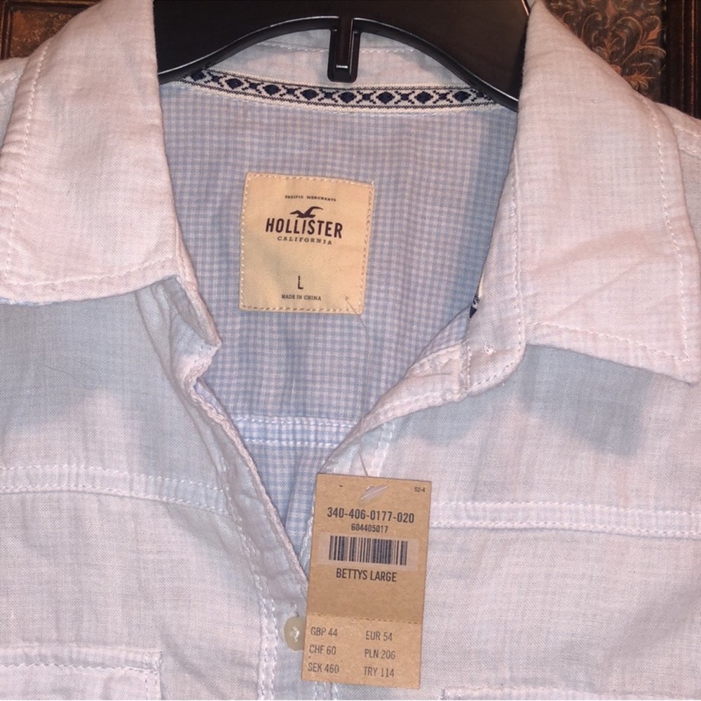 NWT Vintage Hollister long sleeve button up shirt. Light blue. Super Soft. Large - Picture 14 of 14